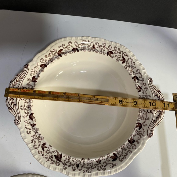 MASON'S BOW BELLS BROWN, FLOWERS & SCROLLS: Lidded SERVING BOWL 11” CRAZING - Picture 13 of 16